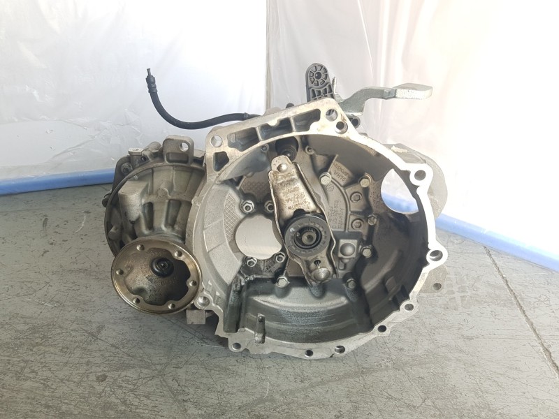 Recambio de caja cambios para skoda fabia iii (nj3) 1.4 tdi referencia OEM IAM PHB 19035 