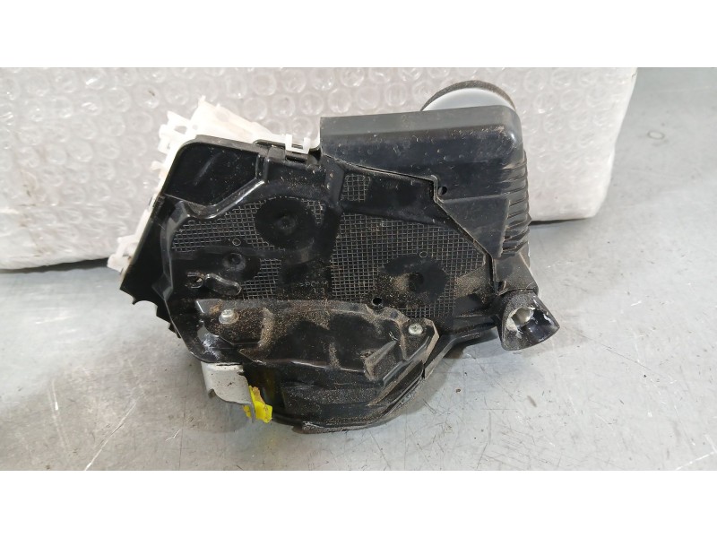 Recambio de cerradura puerta delantera izquierda para toyota yaris (_p21_, _pa1_, _ph1_) 1.5 hybrid (mxph11) referencia OEM IAM 