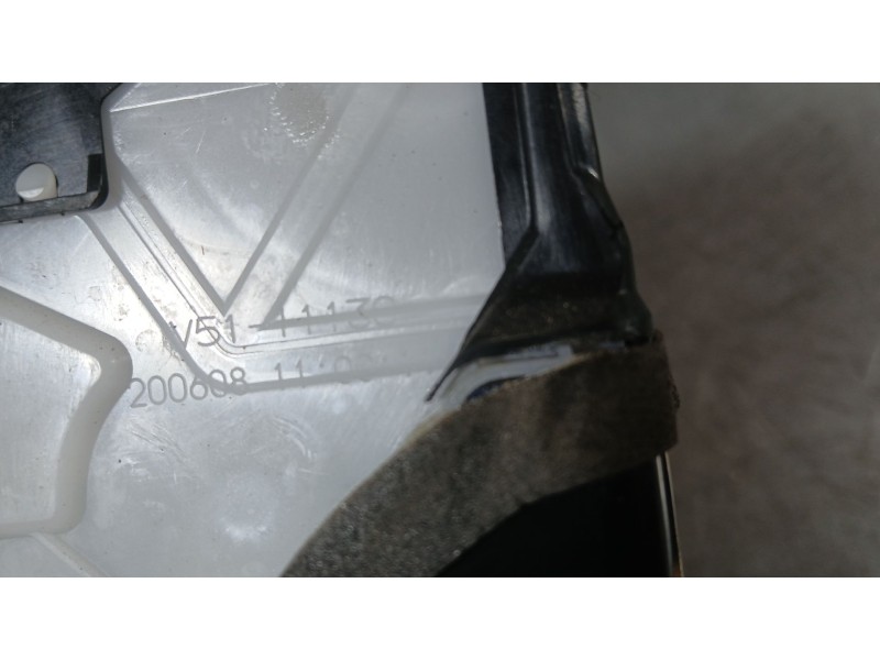 Recambio de cerradura puerta delantera derecha para toyota yaris (_p21_, _pa1_, _ph1_) 1.5 hybrid (mxph11) referencia OEM IAM 69