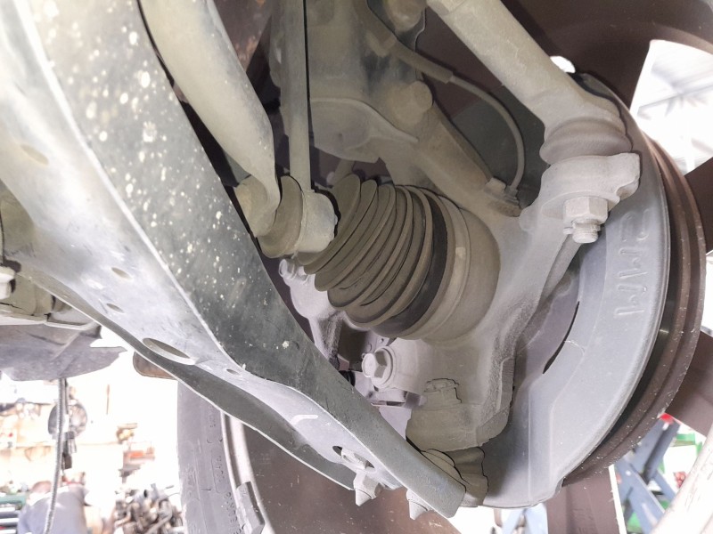 Recambio de mangueta delantera derecha para honda cr-v iii (re_) 2.2 i-dtec 4wd (re6) referencia OEM IAM 51211SWAA00  