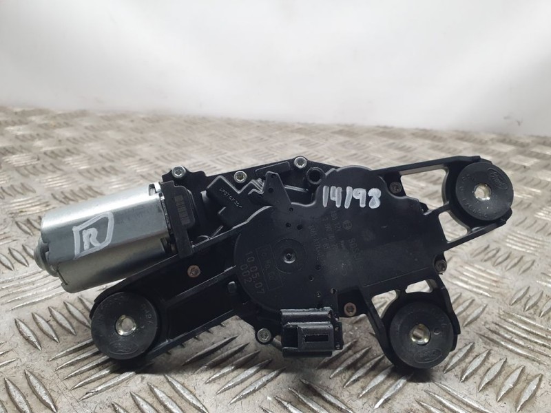 Recambio de motor limpia trasero para ford fiesta (cb1) ambiente referencia OEM IAM 8A61A17K441AB  