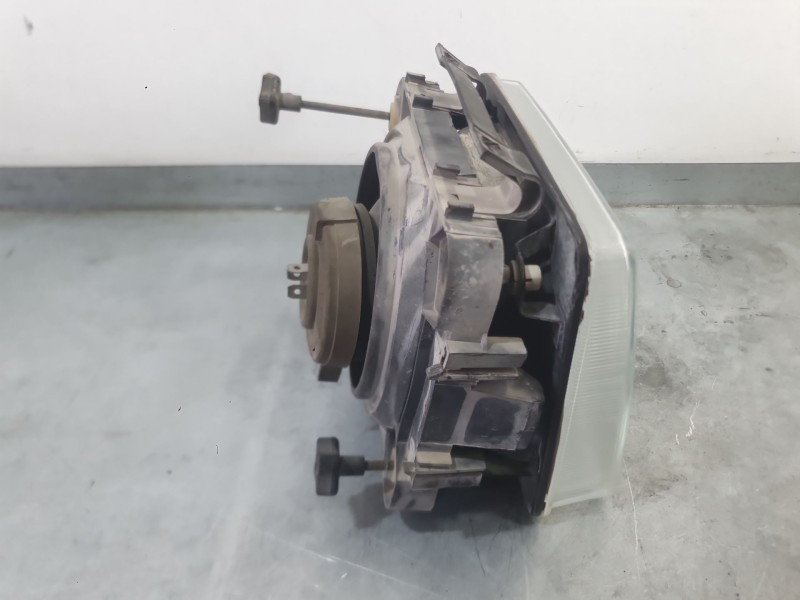 Recambio de faro derecho para opel corsa a hatchback (s83) 1.2 n (f08, m08, f68, m68) referencia OEM IAM 90273110  