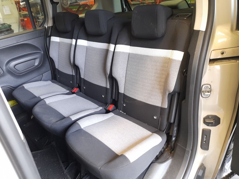 Recambio de asientos traseros para citroën berlingo (er_, ec_) 1.5 bluehdi 100 referencia OEM IAM   