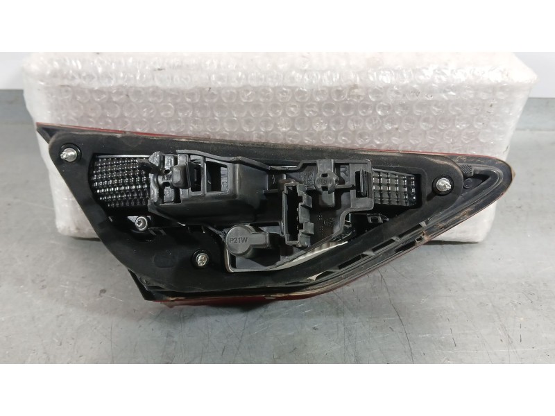 Recambio de piloto trasero derecho interior para seat leon (5f1) 1.6 tdi referencia OEM IAM 5F0945094L  