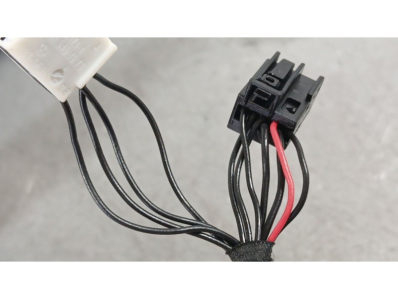 Recambio de retrovisor derecho para mercedes-benz clase a (w176) a 180 cdi / d (176.012) referencia OEM IAM A1768100400 ELECTRIC