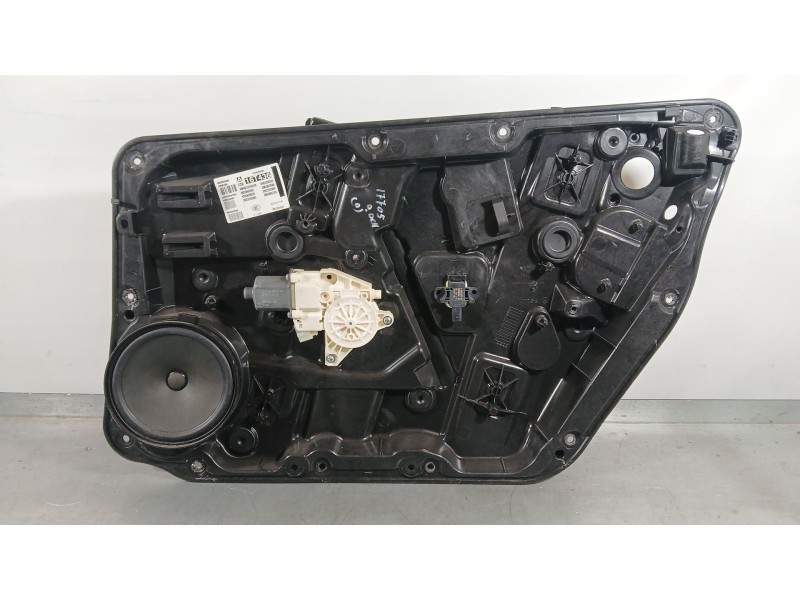 Recambio de elevalunas delantero derecho para mercedes-benz clase a (w176) a 180 cdi / d (176.012) referencia OEM IAM A166720043