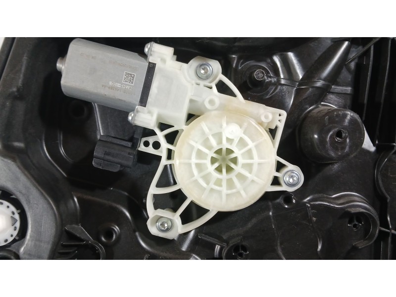 Recambio de elevalunas trasero derecho para ford fiesta vii (hj, hf) 1.0 ecoboost referencia OEM IAM 2507028  