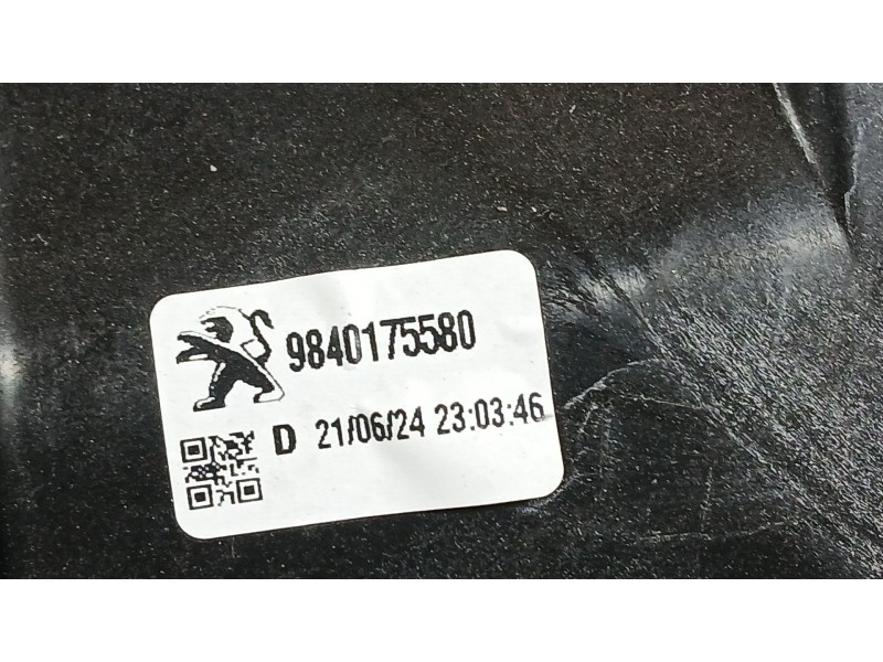 Recambio de elevalunas delantero derecho para peugeot partner furgoneta/monovolumen (k9) 1.5 bluehdi 100 referencia OEM IAM 9840