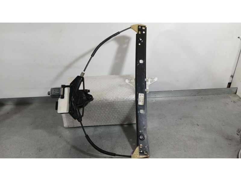 Recambio de elevalunas trasero derecho para skoda octavia iii (5e3, nl3, nr3) 1.5 tsi referencia OEM IAM 5E0839462  