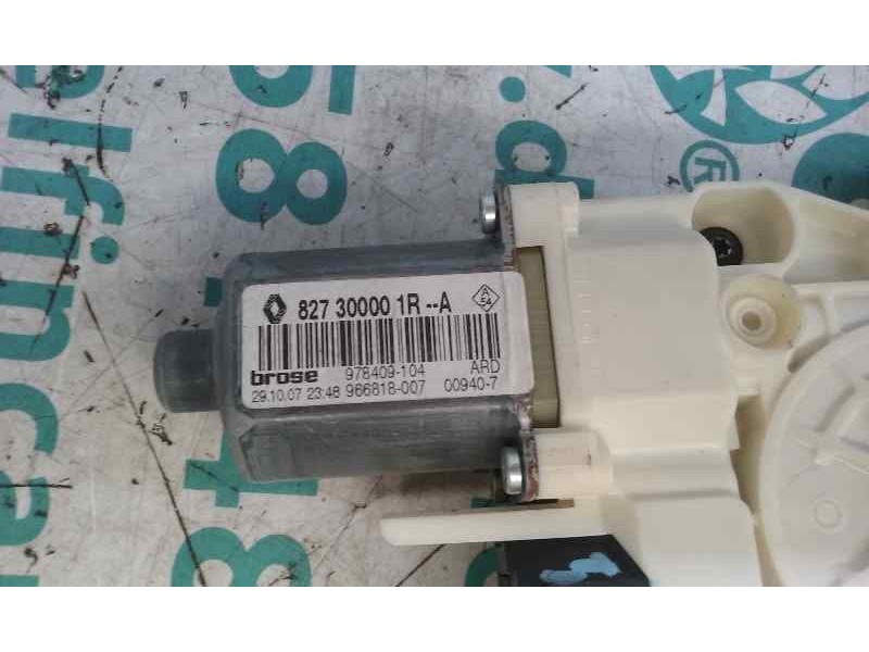 Recambio de elevalunas trasero derecho para renault laguna iii authentique referencia OEM IAM 827300001RA 827000001R BROSE-ELECT