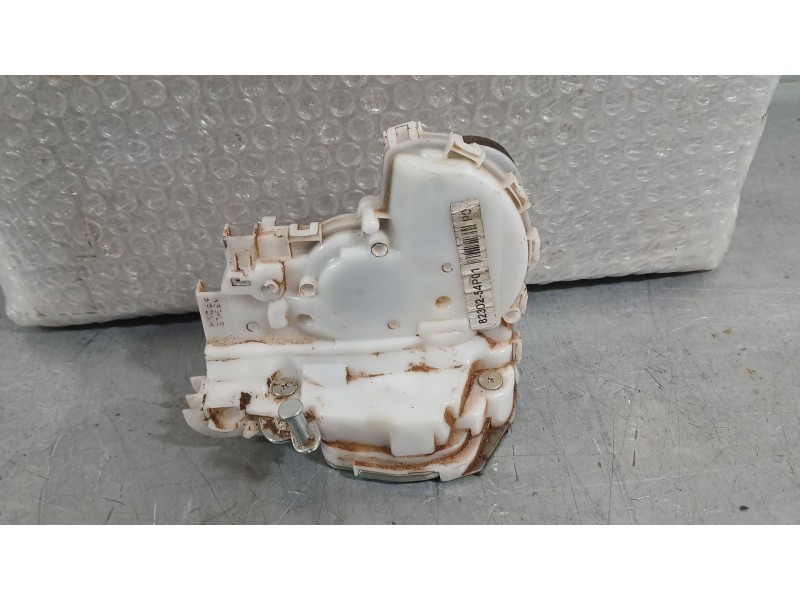 Recambio de cerradura puerta trasera izquierda para suzuki vitara (ly) 1.6 ddis (apk 416d) referencia OEM IAM 8230254P02000  