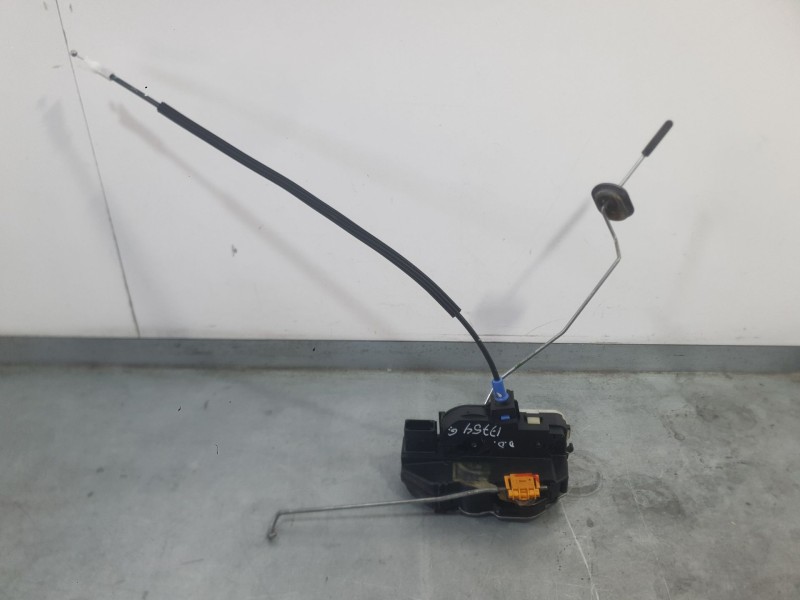 Recambio de cerradura puerta delantera derecha para opel mokka / mokka x (j13) 1.6 cdti (_76) referencia OEM IAM 13579523  