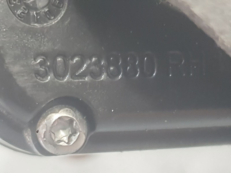 Recambio de cerradura puerta delantera derecha para opel mokka / mokka x (j13) 1.6 cdti (_76) referencia OEM IAM 13579523  