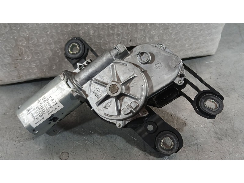 Recambio de motor limpia trasero para seat leon st (5f8) 2.0 tdi referencia OEM IAM 5F9955711A MONTADO EN PUERTA 