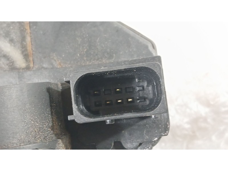 Recambio de cerradura puerta delantera derecha para opel astra j (p10) 1.6 cdti (68) referencia OEM IAM 13579523  