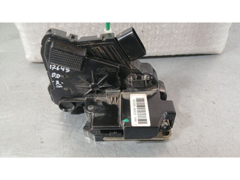 Recambio de cerradura puerta delantera derecha para hyundai i30 (gd) 1.4 referencia OEM IAM 81320A6000  