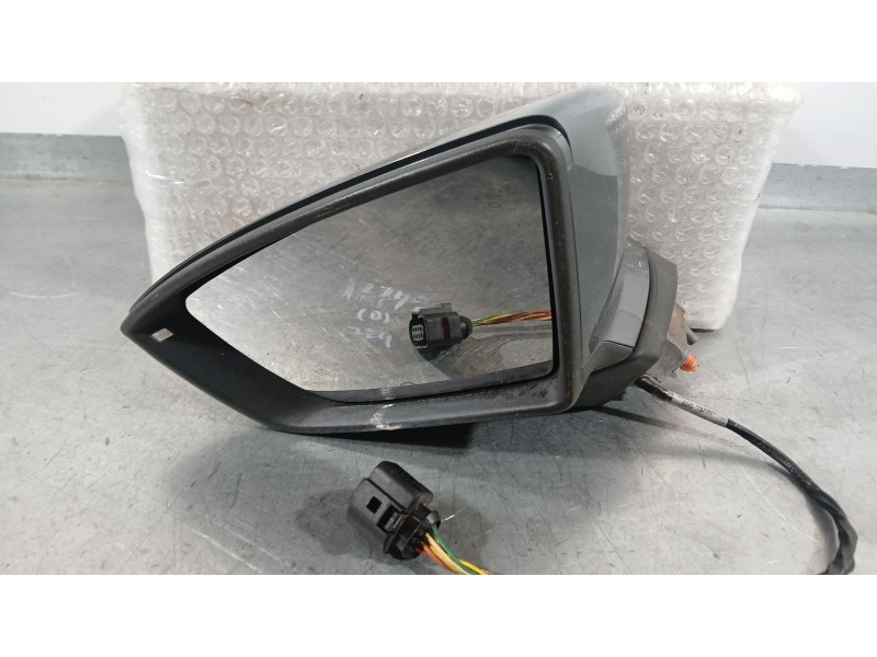 Recambio de retrovisor izquierdo para seat leon st (5f8) 1.2 tsi referencia OEM IAM 5F1857507N9B9  