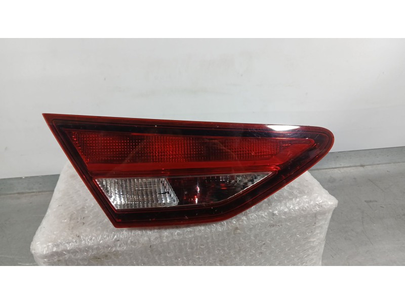 Recambio de piloto trasero izquierdo interior para seat leon st (5f8) 1.2 tsi referencia OEM IAM 5F9945093D  
