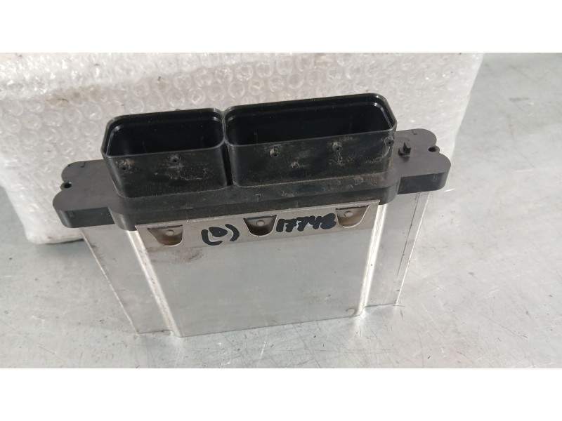 Recambio de centralita motor uce para seat leon st (5f8) 1.2 tsi referencia OEM IAM 04C906025L  