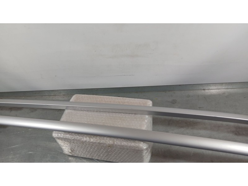 Recambio de barras techo para nissan qashqai ii (j11, j11_) 1.5 dci referencia OEM IAM 738204EA0A  738214EA0A