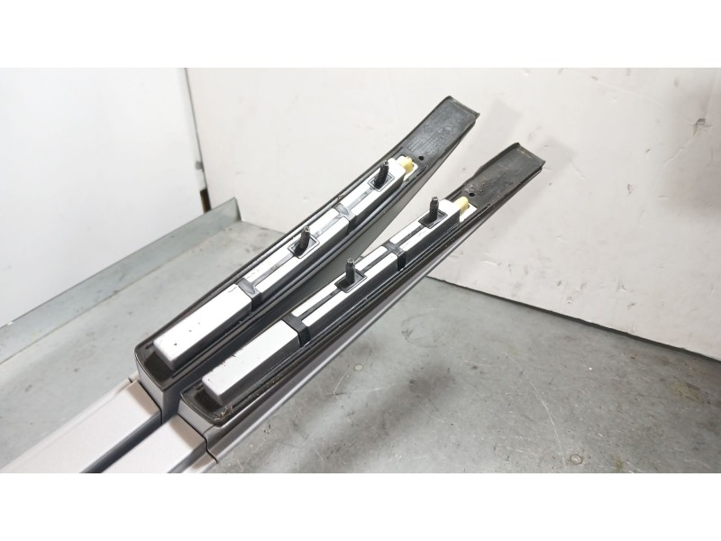 Recambio de barras techo para nissan qashqai ii (j11, j11_) 1.5 dci referencia OEM IAM 738204EA0A  738214EA0A