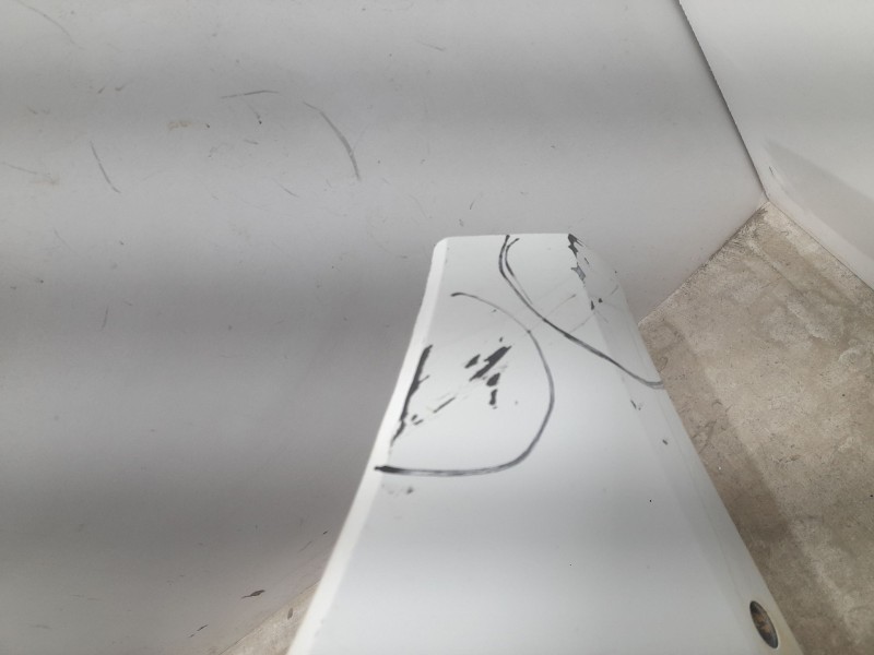 Recambio de paragolpes delantero para bmw 1 (f40) 118 d referencia OEM IAM 51119881567 TOCADO 