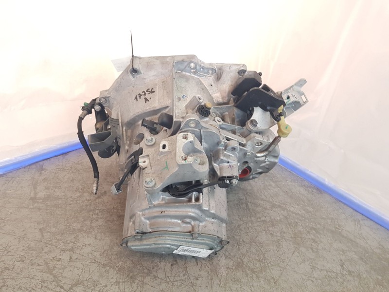 Recambio de caja cambios para opel corsa f (p2jo) 1.2 (68) referencia OEM IAM 20XJ05  0085204N