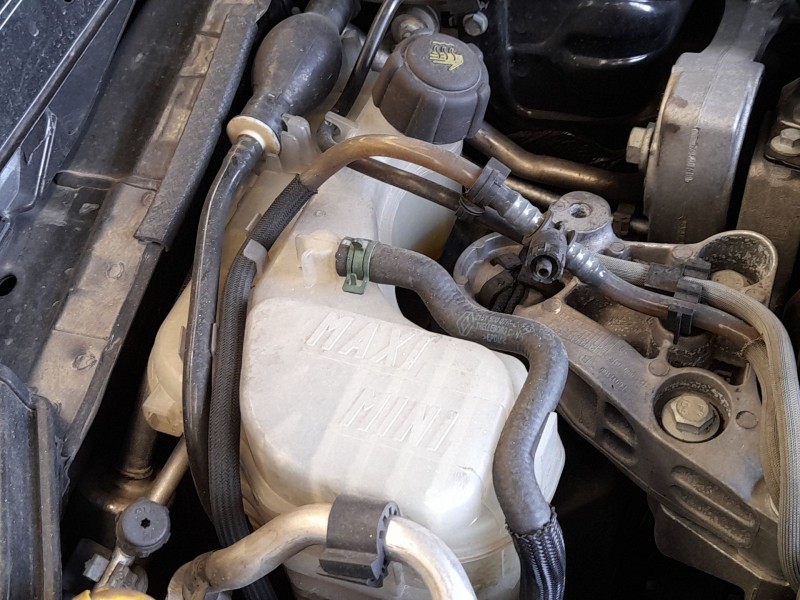 Recambio de deposito expansion para renault laguna iii (bt0/1) 2.0 dci (bt01, bt08, bt09, bt0e, bt0k, bt12, bt1c, bt1d,... refer