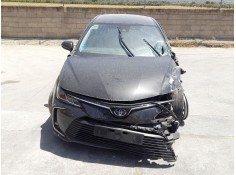 TOYOTA COROLLA SEDÁN (_E21_)