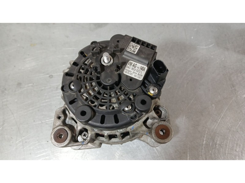 Recambio de alternador para seat leon st (5f8) 1.4 tsi referencia OEM IAM 04C903023T  