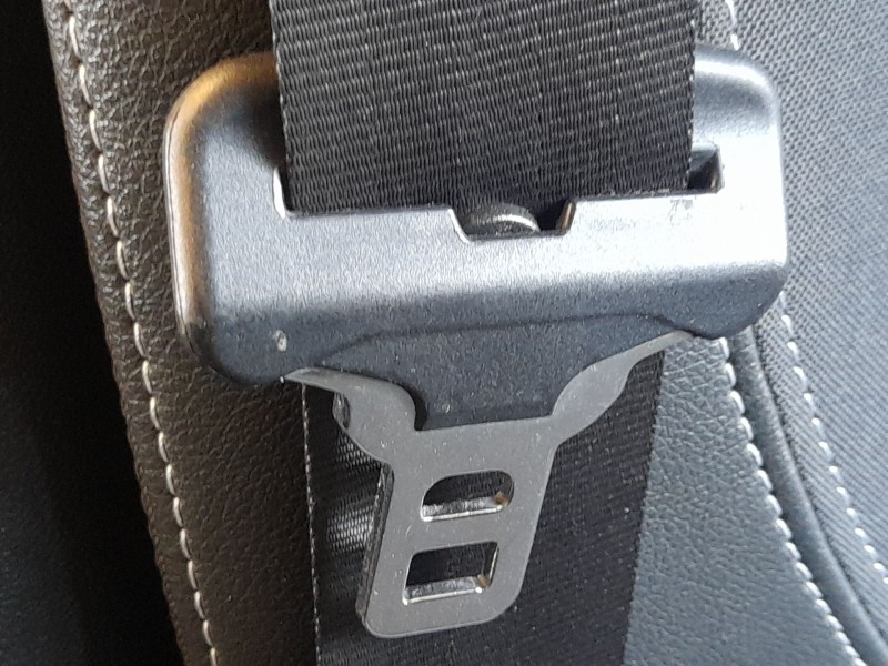 Recambio de cinturon seguridad trasero derecho para renault laguna iii (bt0/1) 2.0 dci (bt01, bt08, bt09, bt0e, bt0k, bt12, bt1c
