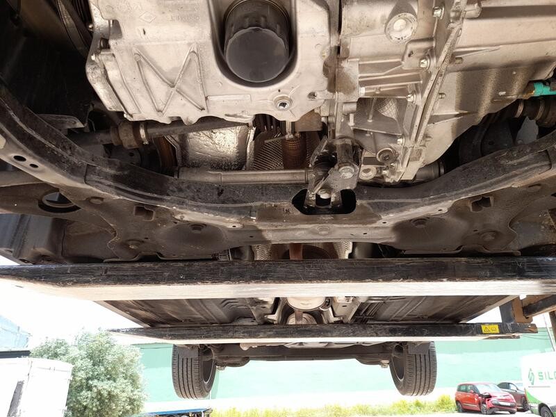 Recambio de puente delantero para nissan micra v (k14) 1.0 referencia OEM IAM 544015FP1A  