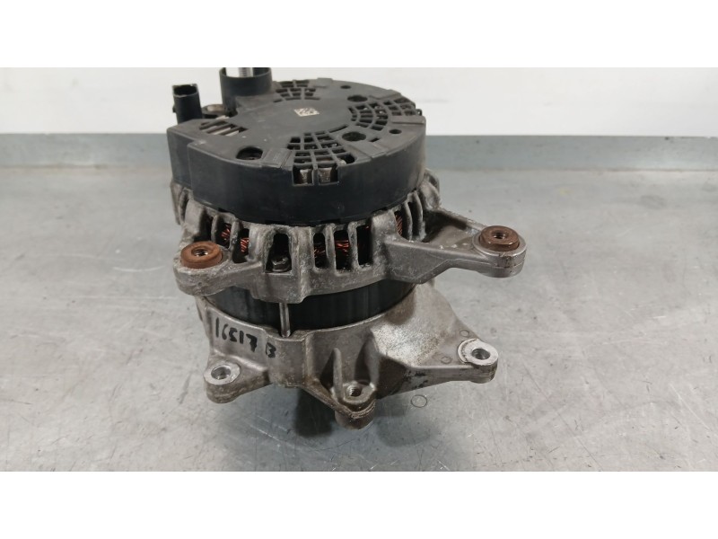 Recambio de alternador para mercedes-benz clase c coupé (c205) c 200 (205.342) referencia OEM IAM A0009060922  
