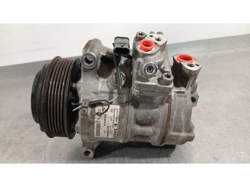 Recambio de compresor aire acondicionado para mercedes-benz clase c coupé (c205) c 200 (205.342) referencia OEM IAM A0008303002 