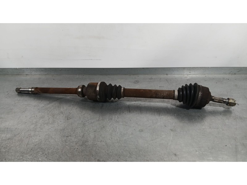 Recambio de transmision delantera derecha para peugeot 206 hatchback (2a/c) 1.4 i referencia OEM IAM 3273CQ  