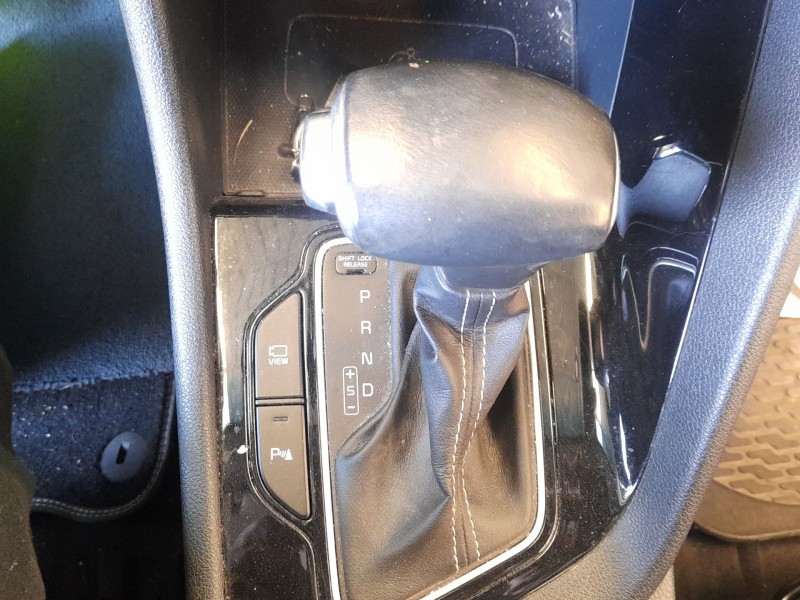 Recambio de palanca cambio para kia niro i (de) 1.6 gdi hybrid referencia OEM IAM 46710D4430 43700G5110 