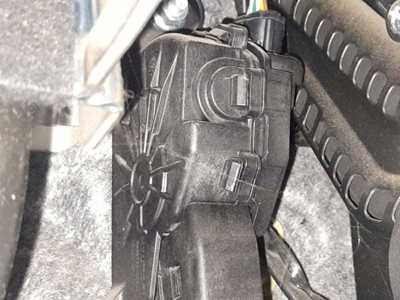 Recambio de potenciometro pedal para kia niro i (de) 1.6 gdi hybrid referencia OEM IAM 32700C5110  