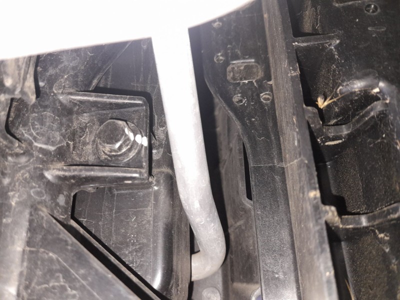 Recambio de condensador / radiador aire acondicionado para kia niro i (de) 1.6 gdi hybrid referencia OEM IAM 97606G2000  