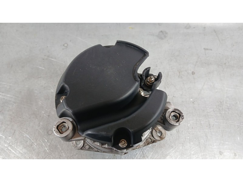 Recambio de alternador para ford tourneo connect 1.8 tdci referencia OEM IAM 1477971  