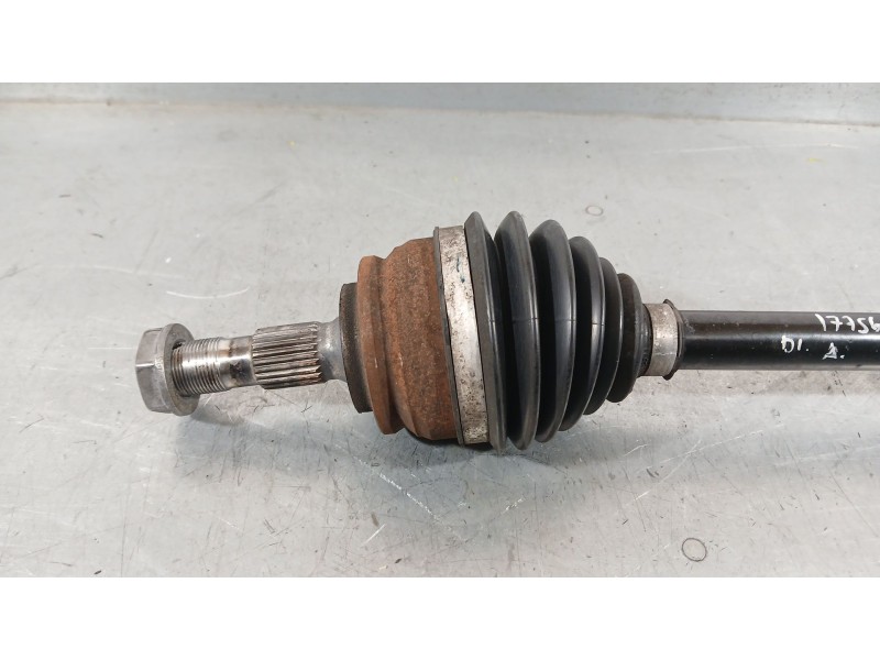 Recambio de transmision delantera izquierda para opel corsa f (p2jo) 1.2 (68) referencia OEM IAM 9825391080 1647577280 