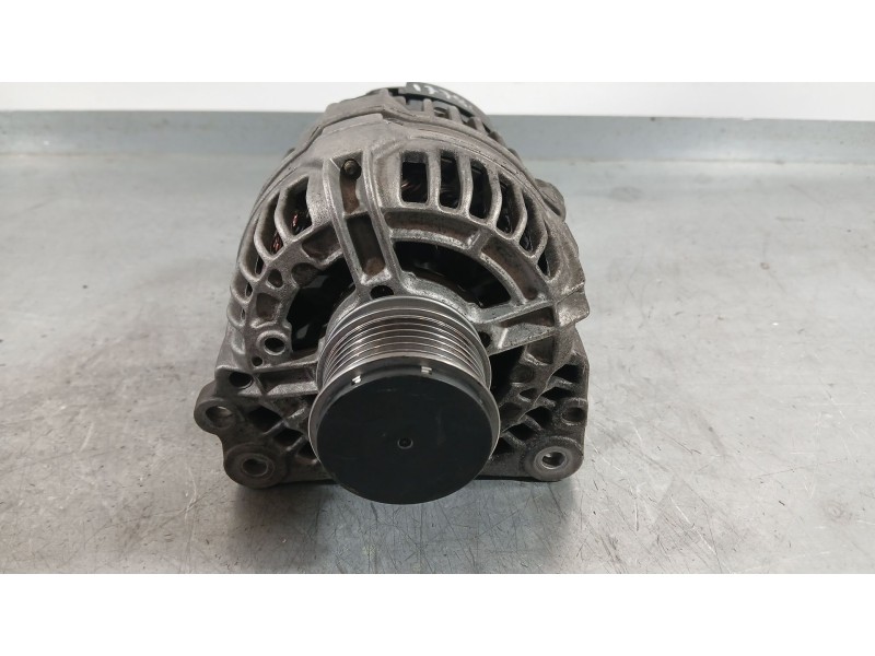 Recambio de alternador para volkswagen golf iv (1j1) 1.9 tdi referencia OEM IAM 038903018RX 038903018RV 