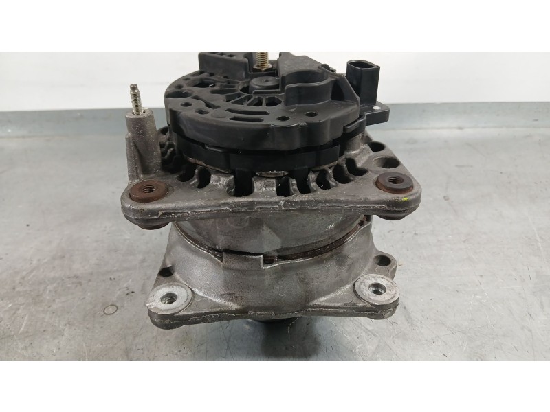Recambio de alternador para volkswagen golf iv (1j1) 1.9 tdi referencia OEM IAM 038903018RX 038903018RV 