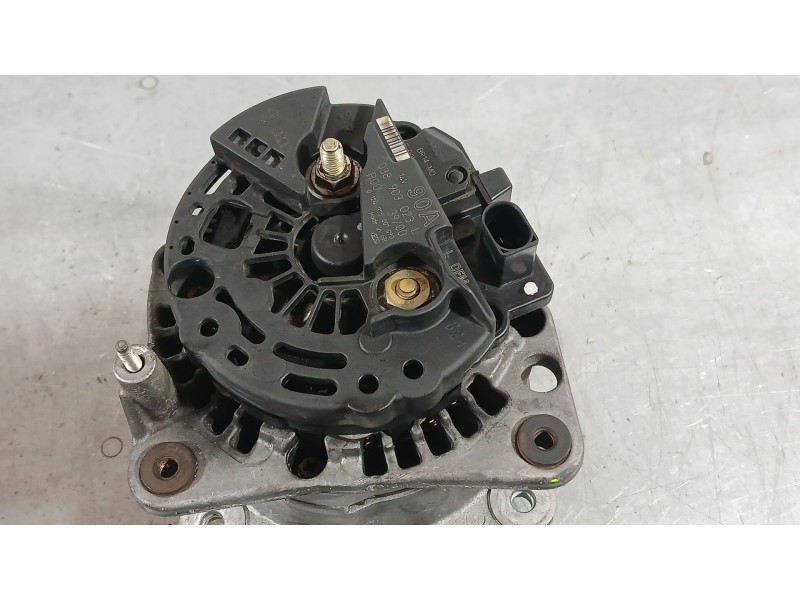 Recambio de alternador para volkswagen golf iv (1j1) 1.9 tdi referencia OEM IAM 038903018RX 038903018RV 