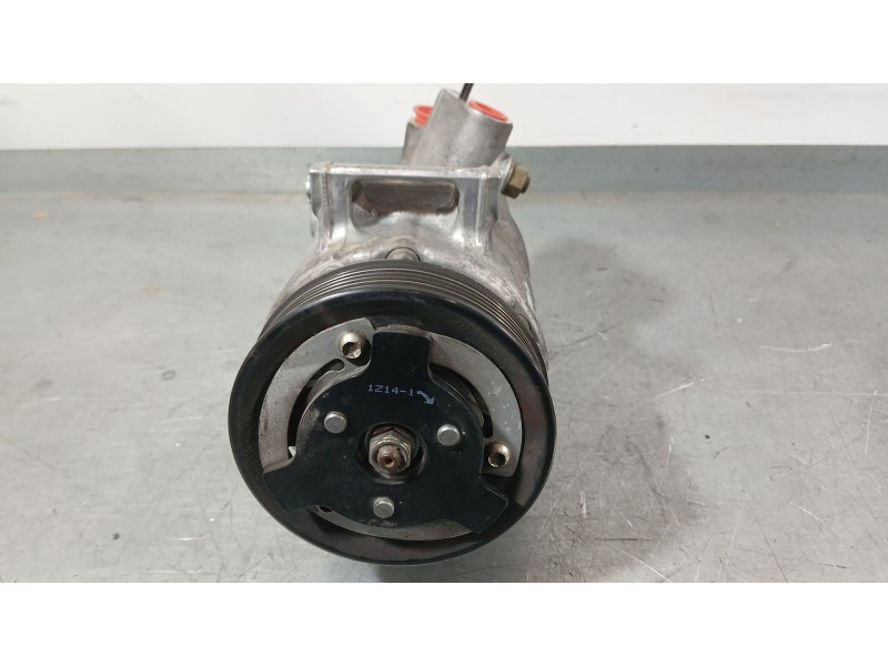 Recambio de compresor aire acondicionado para audi q3 (8ub, 8ug) 2.0 tdi referencia OEM IAM 1K0820808F  