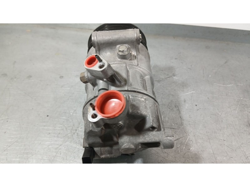 Recambio de compresor aire acondicionado para audi q3 (8ub, 8ug) 2.0 tdi referencia OEM IAM 1K0820808F  