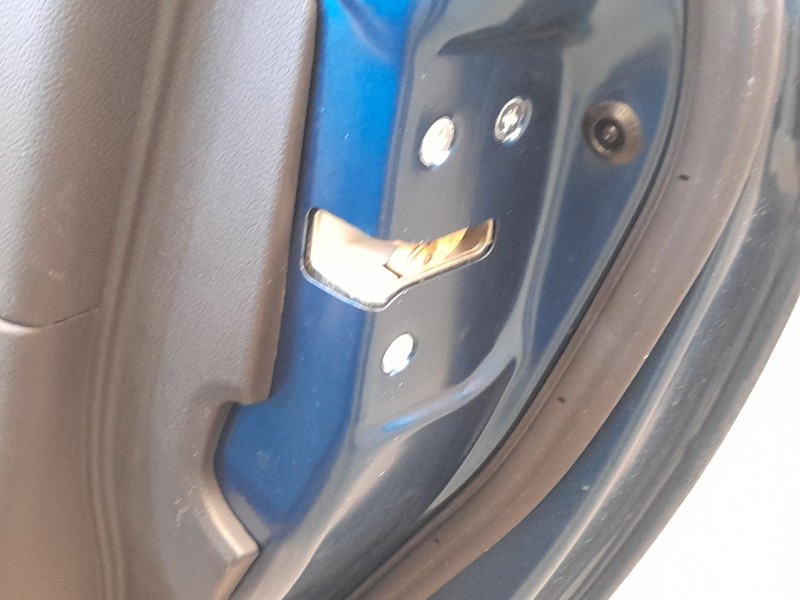Recambio de cerradura puerta delantera derecha para honda cr-z (zf) 1.5 ima (zf1) referencia OEM IAM 72110SZTG02  
