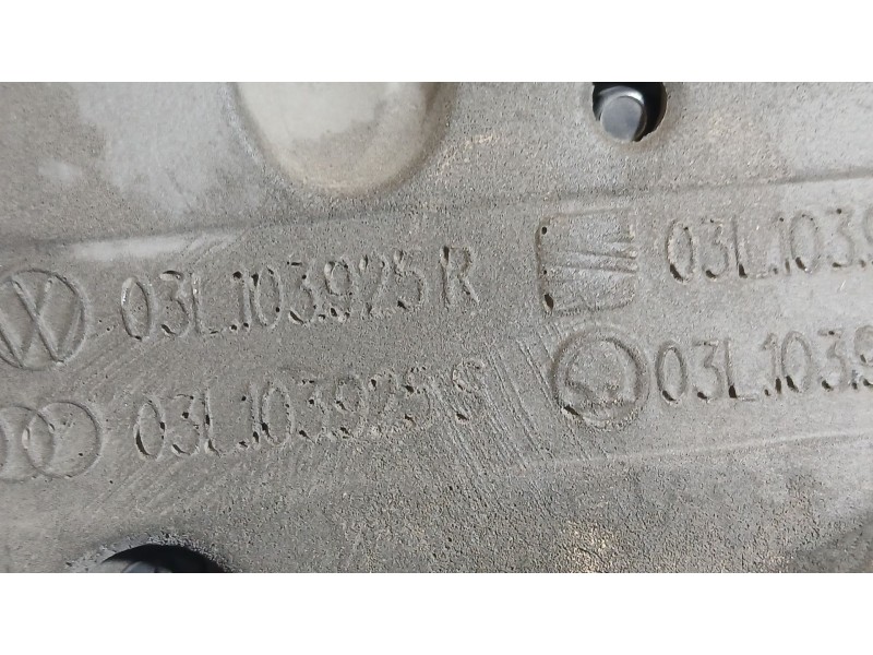 Recambio de tapa motor para audi q3 (8ub, 8ug) 2.0 tdi referencia OEM IAM 03L103925S  
