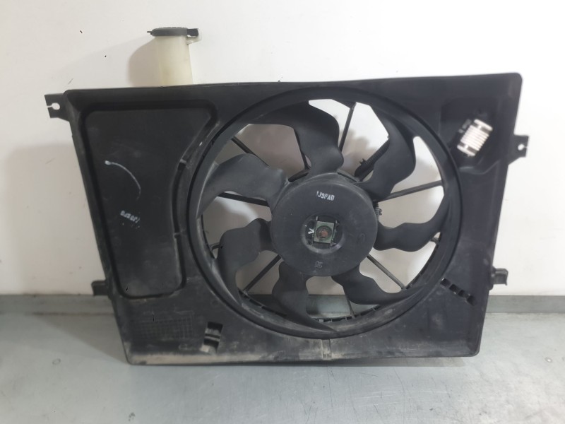 Recambio de electroventilador para hyundai i30 (gd) 1.4 referencia OEM IAM 25380A6200  