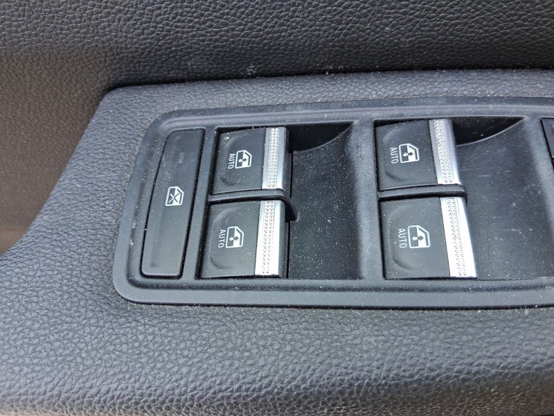 Recambio de mando elevalunas delantero izquierdo para renault clio v (b7_) 1.0 tce 100 (b7mt) referencia OEM IAM 254107080R  