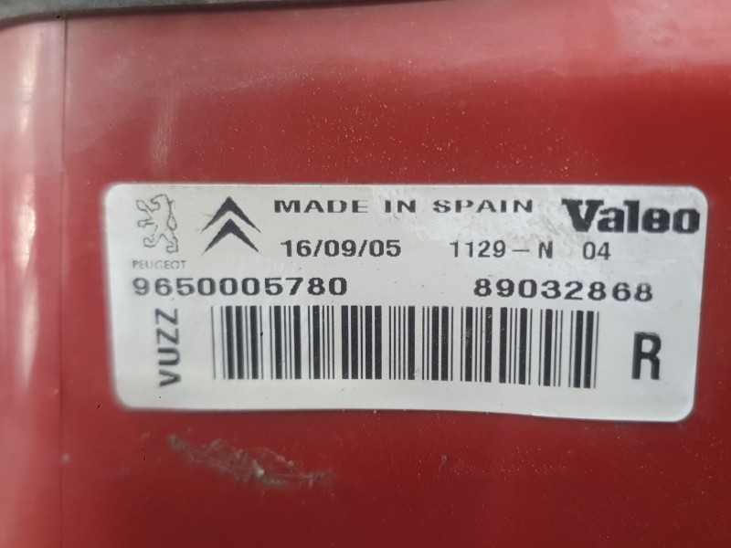 Recambio de piloto trasero derecho para citroën xsara picasso (n68) 2.0 hdi referencia OEM IAM 6351N0  